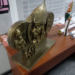  Медальон Минин и Пожарский
