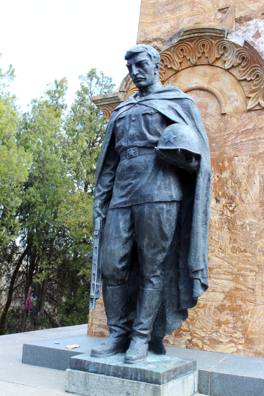 Скульптура солдата